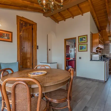 Rosa (adults Only) 4*