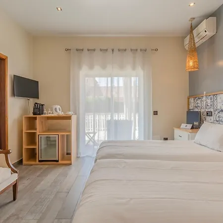 Pensión Rosa (adults Only) 4*